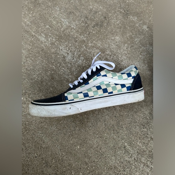 Men’s Vans. Size 10. Blue checkered. - Picture 7 of 7
